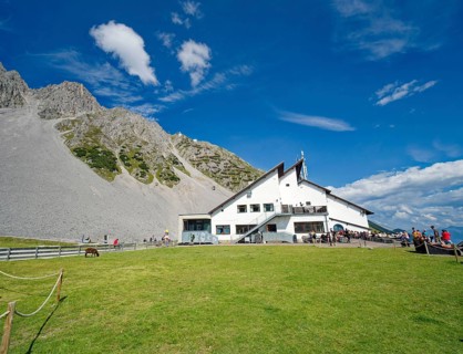 Restaurant and service building at the Seegrube, Innsbrucker Nordkettenbahnen, mountains of the