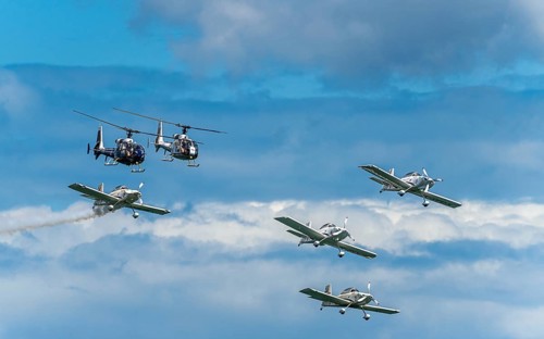 Team Raven and Gazelle Squadron, Formation Aerobatic Display Team, Airshow, England, United
