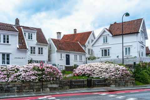Gamle Stavanger, White Wooden Buildings in Old Stavanger, Stavanger, Norway, Europe