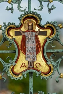 Gilded iron burial cross, cast iron, depiction of Jesus Christ, King of the Jews, cemetery of the