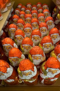 Display in shelf of wholesale retail of chocolate santa clauses chocolate santa clauses santa claus