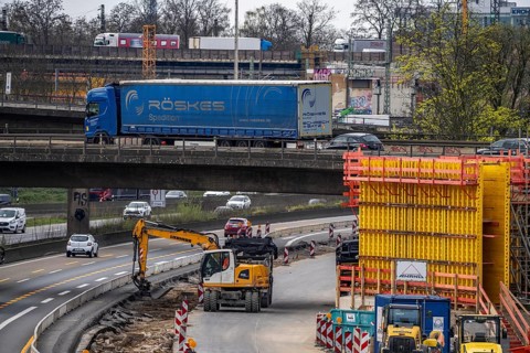 Duisburg-Kaiserberg motorway junction, complete reconstruction and new construction of the A3 and