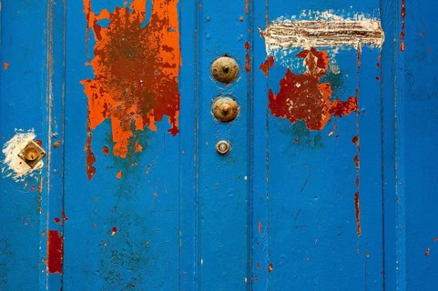 Lacquered wooden door, door, peeled, lacquer, paint, dilapidated, traces of usage, texture,