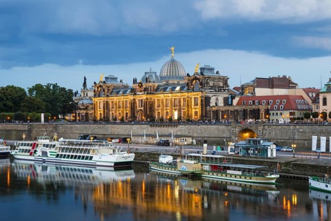 Elbe, paddle steamer, Bruehl's Terrace, Academy of Fine Arts, Dresden, Free State of Saxony,