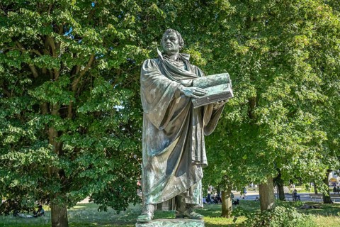 Statue of Martin Luther, Karl-Liebknecht-Straße, Mitte, Berlin, Germany, Europe