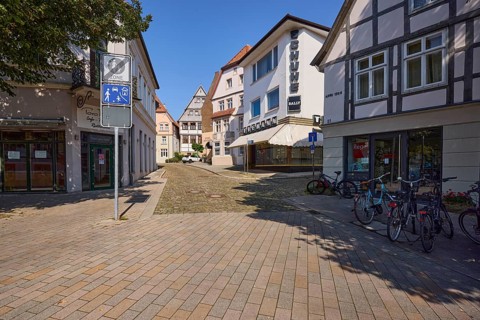 Ritterstraße and Am Markt with shoe shop Teeman in the city centre of Bad Salzuflen, district of