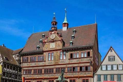 Tübingen town hall, friezes, sgraffito painting, paintings, facade painting, astronomical clock,