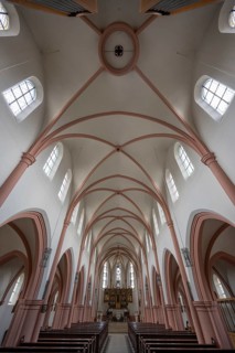 Interior of the Neo-Gothic Basilica of Our Lady, built between 1892 and 94, Kulmbach, Upper