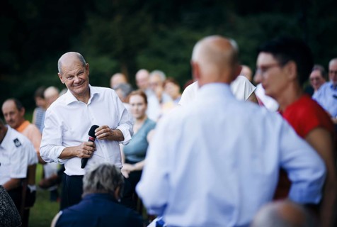 Federal Chancellor Olaf Scholz, (SPD), pictured during a citizens' dialogue in Seelow. 29.08.2024