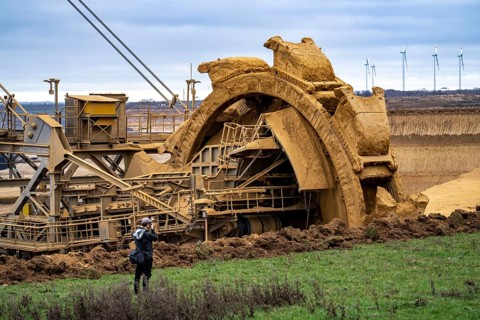 Opencast lignite mine Garzweiler 2, bucket wheel excavator 261 excavating the surface, at the rest