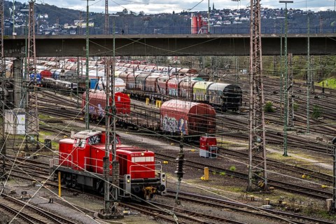 The Hagen-Vorhalle marshalling yard, one of the 9 largest in Germany, is located on the