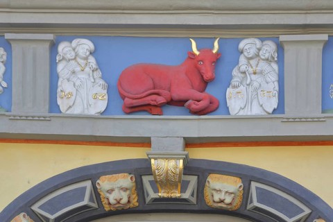 Sculpture relief with red ox figure with golden horns, golden, horns, red, figures, decorations,