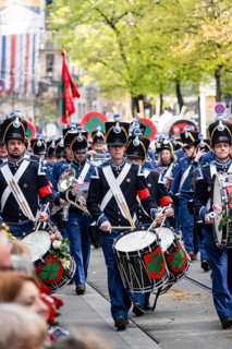 Parade of historically costumed guildsmen, Sechseläuten or Sächsilüüte, Zurich Spring Festival,