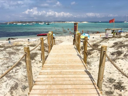 Jetty at Playa Ses Illetes, northern tip of Formentera, Balearic Islands, Spain, Europe