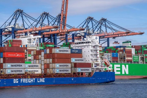 Euromax Container Terminal, BG Emerald of BF Fright Line, container feedership, container freighter