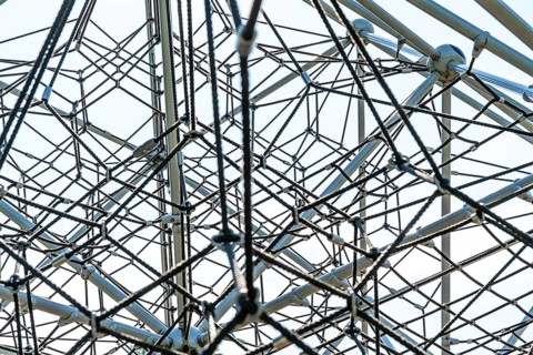 Climbing frame, climbing pyramid, symbolic image network, networking, node, linking