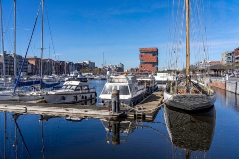 The MAS, Museum aan de Stroom, Museum am Strom, Willemdok, Jachthaven Antwerpen harbour basin, old