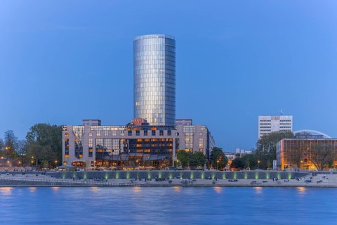 Hyatt Regency Hotel and Cologne Triangle Tower, European Aviation Safety Agency, EASA, Deutz,