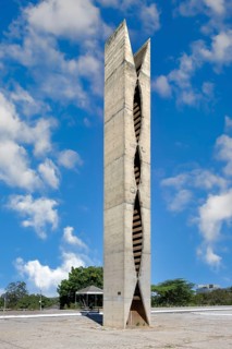 Pombal monument, designed by Oscar Niemeyer, Three Powers Plaza, World Heritage Site, Brasilia,