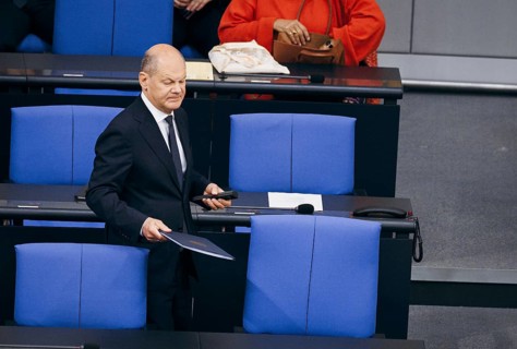 Federal Chancellor Olaf Scholz, (SPD), recorded during a government statement in the German