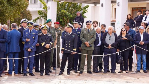 Gathering of people in military uniforms at a formal outdoor event, visit of Federal President