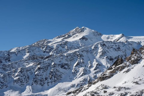 Snow-covered mountain landscape, mountain peak Monte Cevedale, Ortler Alps, Vinschgau Valley,