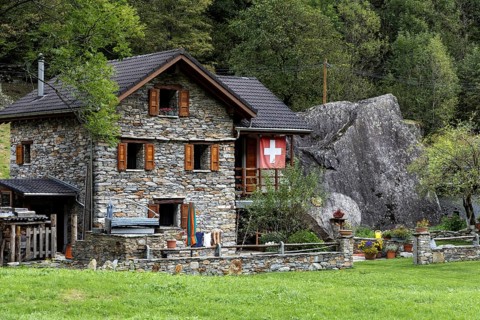 Typical Ticino stone houses in the village of Sonogno, Verzasca Valley, Valle Verzasca, Canton