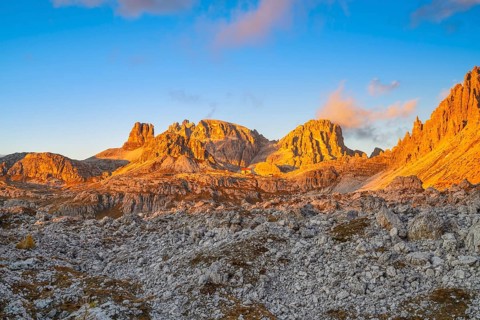 View of Dreizinnenhütte, morning light, Three Peaks nature park Park, Sesto Dolomites, South Tyrol,