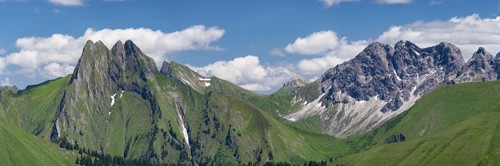 Panorama from Wildengundkopf, 2238m to Höfats 2259m and Großer Wilder, 2379m, Allgäu Alps, Allgäu,