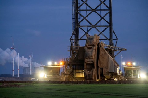 Edge of the Garzweiler II open-cast lignite mine, at the village of Lützerath, the last village to