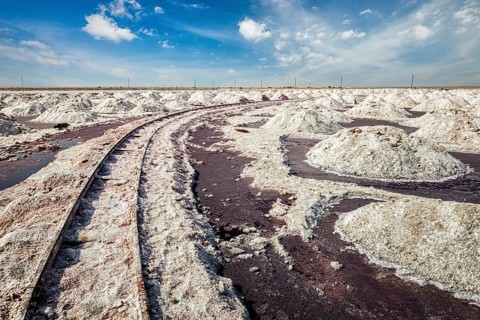 Ssalt mine with rails at Sambhar Lake, Sambhar, Rajasthan, India, Asia