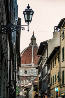 Old town, alley, view of the cathedral, city trip, tourism, Florence, Italy, Europe