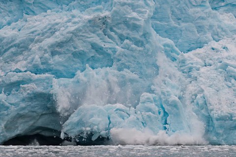 Calving glacier, edge of Monacobreen, Liefdefjord, Woodfjord area, Spitsbergen Island, Svalbard and