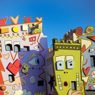 Happy Rizzi House, designed by the artist James Rizzi in pop art paintings, detail of the façade,
