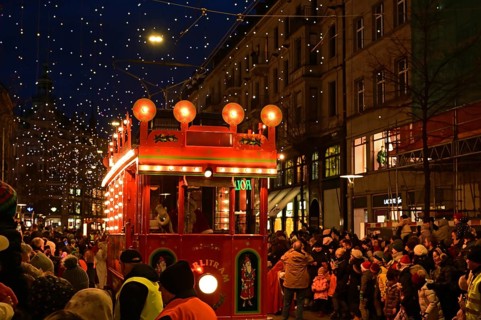 St. Nicholas parade or Chlaus parade with Märlitram along Bahnhofstrasse, city centre, Zurich