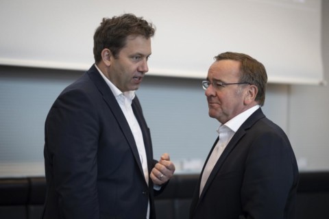Boris Pistorius (SPD), Federal Minister of Defence and Lars Klingbeil, SPD party chairman, in