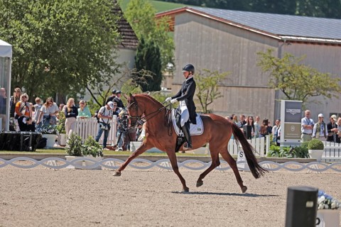 Fabienne Muller-Luetkemeier on Valencia AS, dressage rider