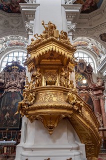 Gilded pulpit, a baroque work from 1726, Passau Cathedral, Passau, Lower Bavaria, Bavaria, Germany,