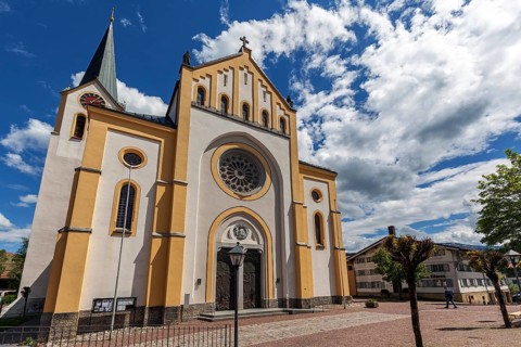 Catholic Church of St Peter and Paul, Oberstaufen, Oberallgäu, Bavaria, Germany, Europe