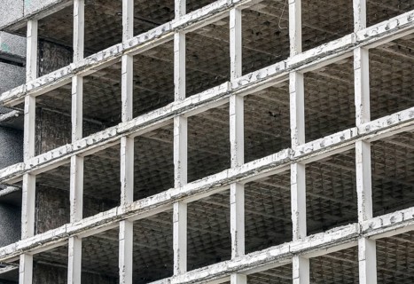 Demolition of office tower at the Urania. The administration building, built in 1967, will be