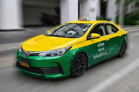Wipe clean road traffic taxi