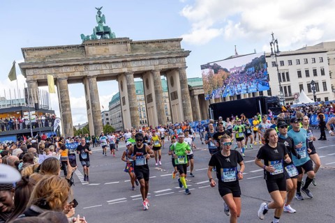 BMW Berlin Marathon. With 54, 280 finishers, it is the most popular running event in Germany.