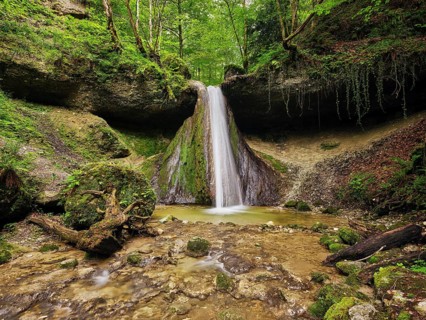 Schwarzenbach Waterfall, Baar, Canton Zug, Switzerland, Europe