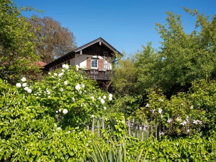 House with garden on the Fraueninsel, Chiemsee, Bavaria, Germany, Europe