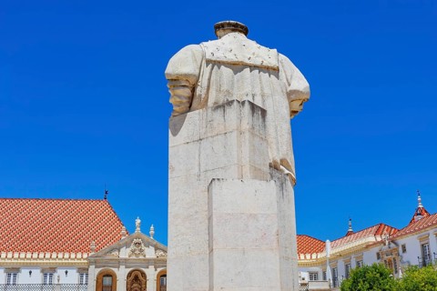Statue of King Joao III, University of Coimbra, Coimbra, Coimbra district, Centro Region, Portugal,