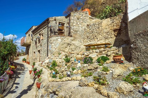 Ghost Town, Pentedattilo Village, Calabria, Italy, Europe