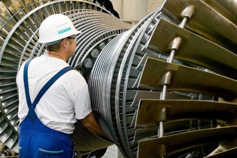 Production of an industrial steam turbine at the Görlitz plant in Germany. Industrial steam