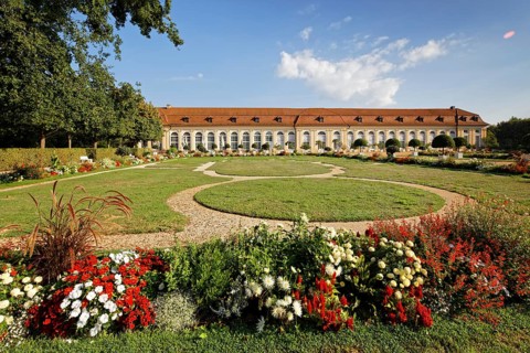 In front flower border, behind it margravial court garden Ansbach with orangery, built 1726-1744,