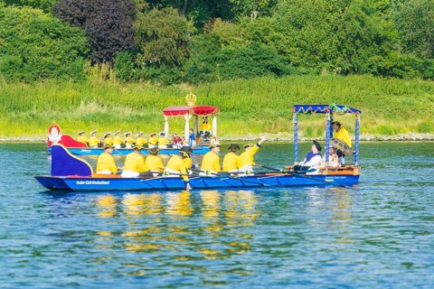 Pleasure gondolas in 1719 The 300th anniversary of the prince's wedding in 1719 was celebrated in