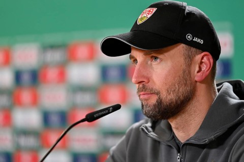 Coach Sebastian Hoeneß VfB Stuttgart Press Conference PK, Portrait, DFB-Pokal, MHPArena, MHP Arena